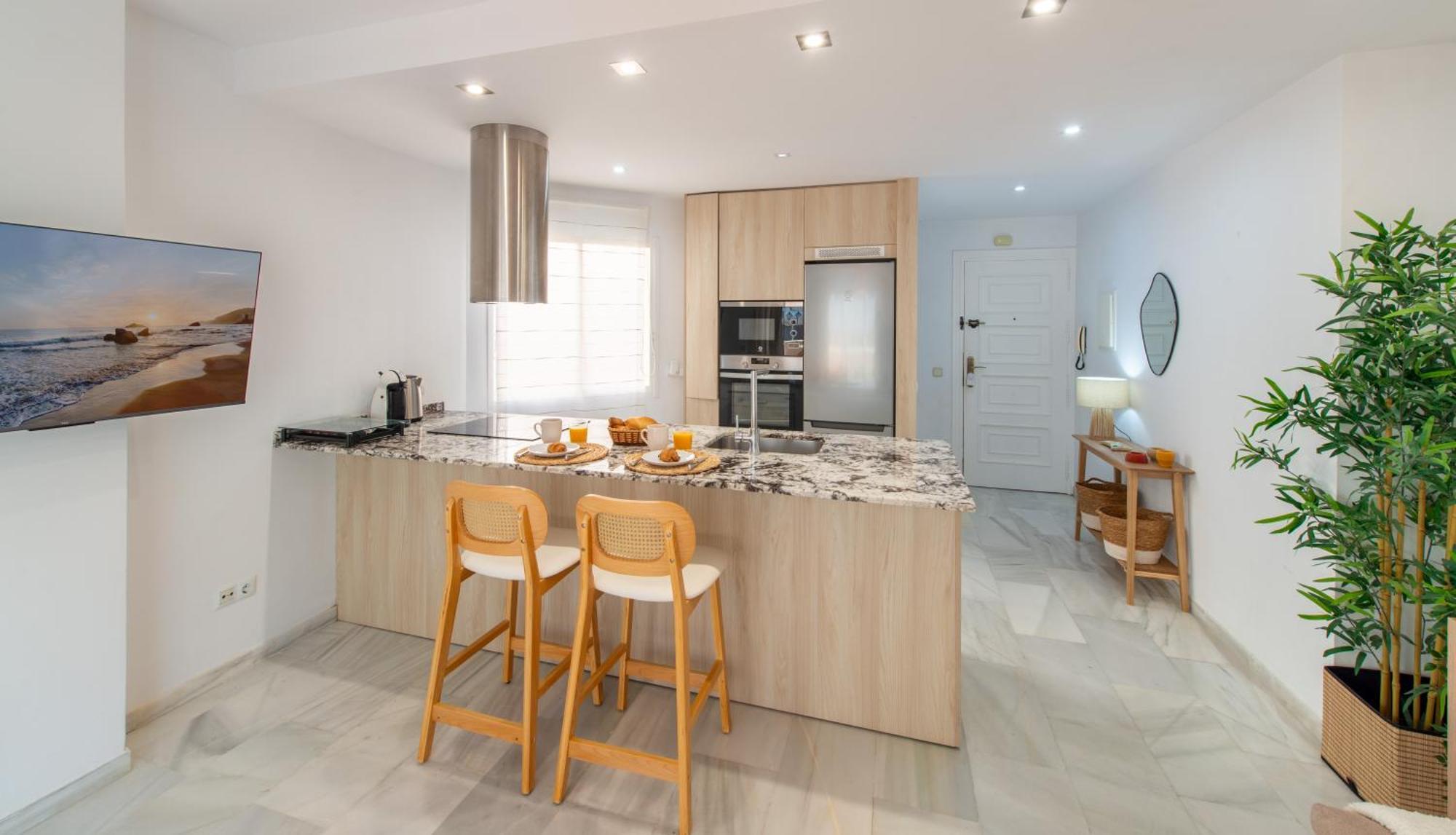 Penthouse With Terrace In Marbella- Costa Del Sol Appartamento *